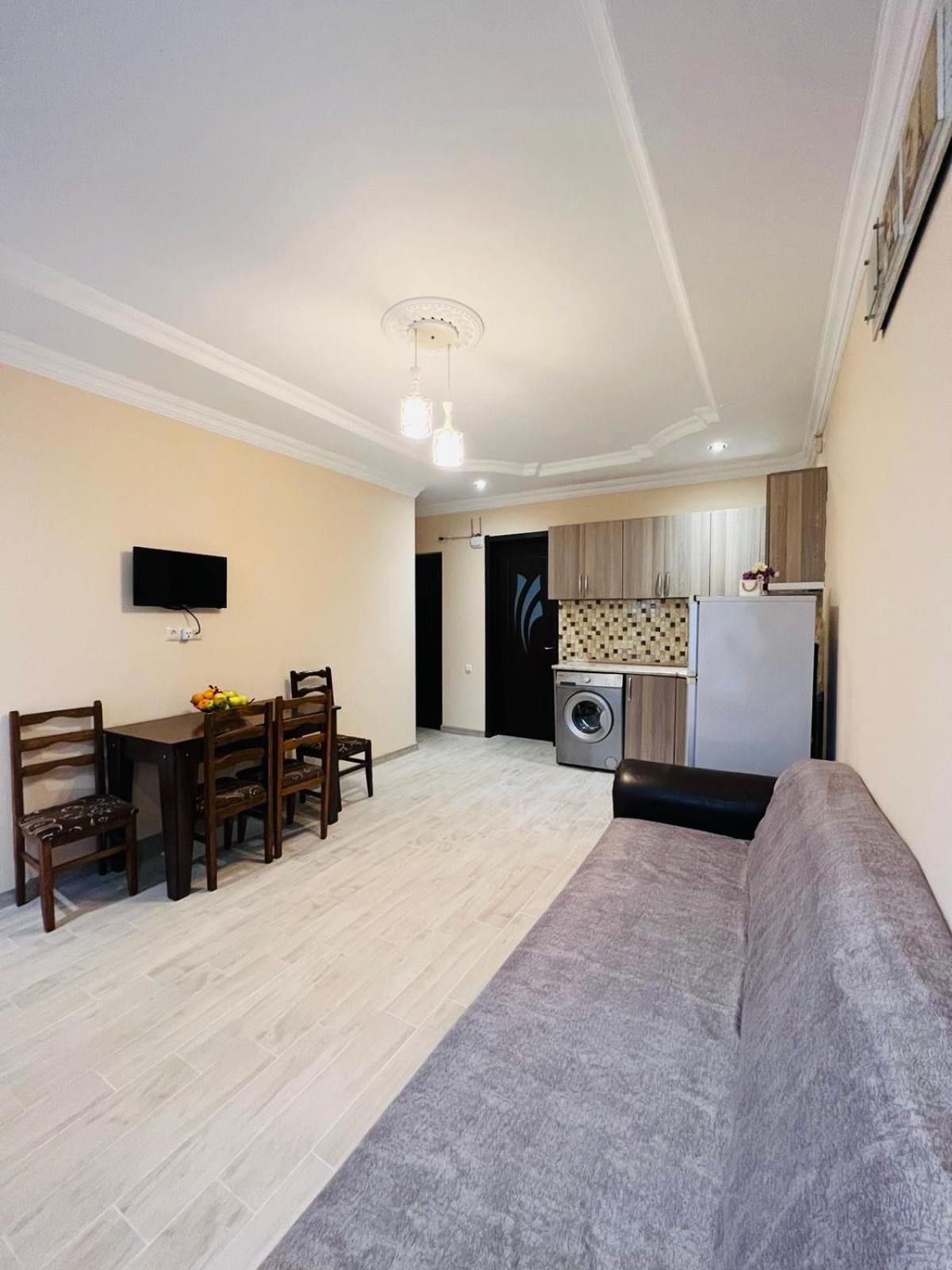 Aparthotel My Home Μπατούμι Εξωτερικό φωτογραφία