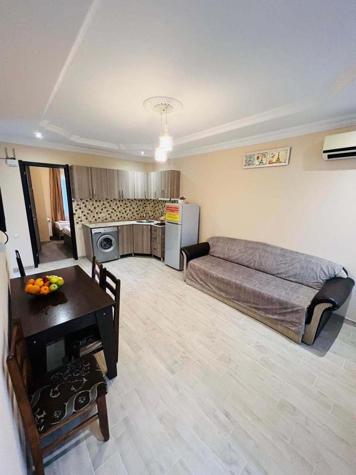 Aparthotel My Home Μπατούμι Εξωτερικό φωτογραφία