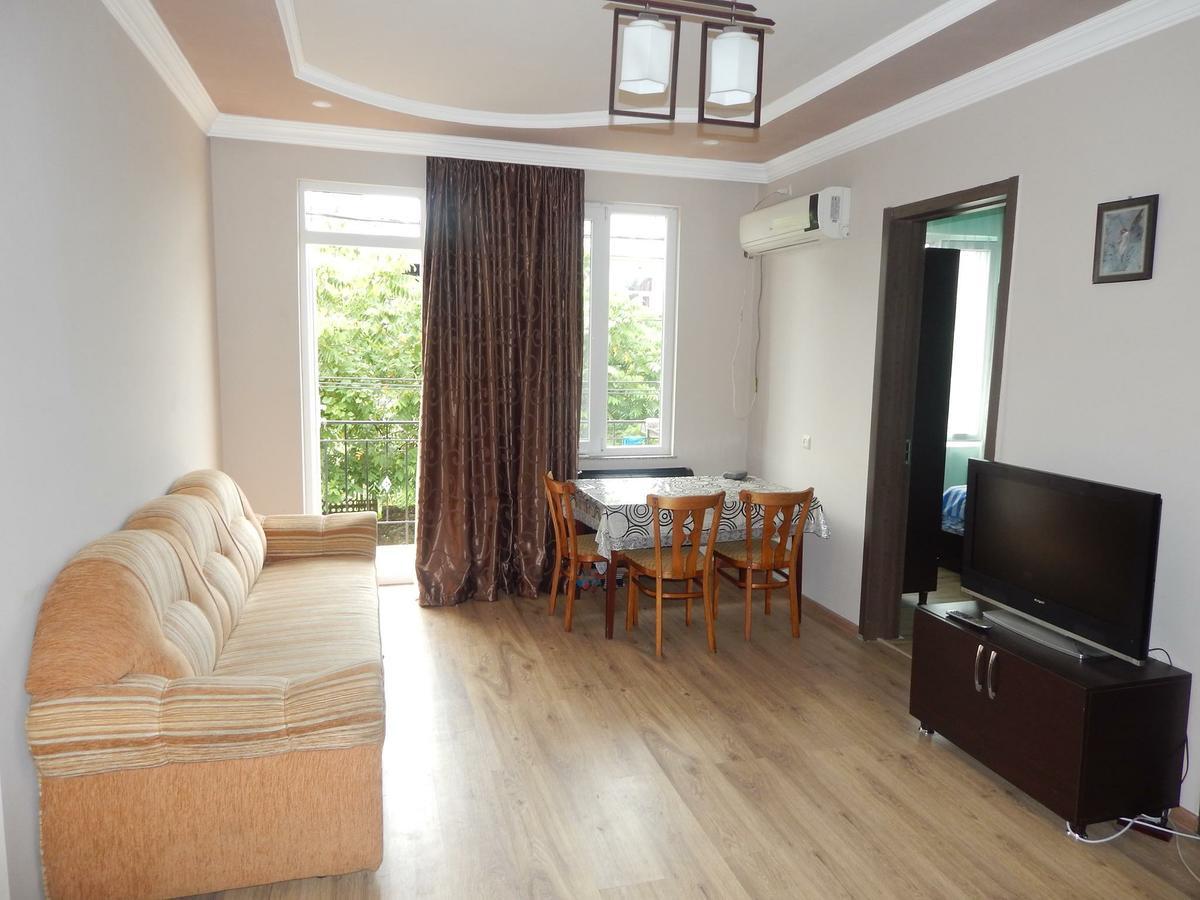 Aparthotel My Home Μπατούμι Εξωτερικό φωτογραφία